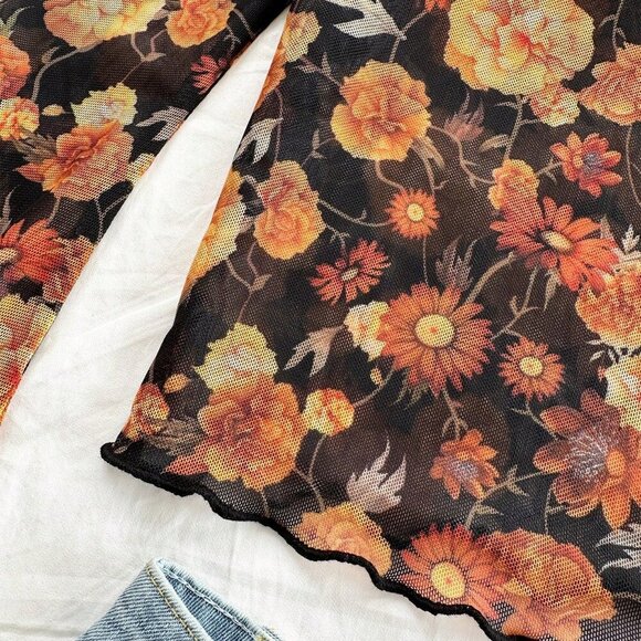 Multicolor Casual Women's Ditsy Floral Stand Collar Flare Sleeve mesh top - Picture 5 of 10